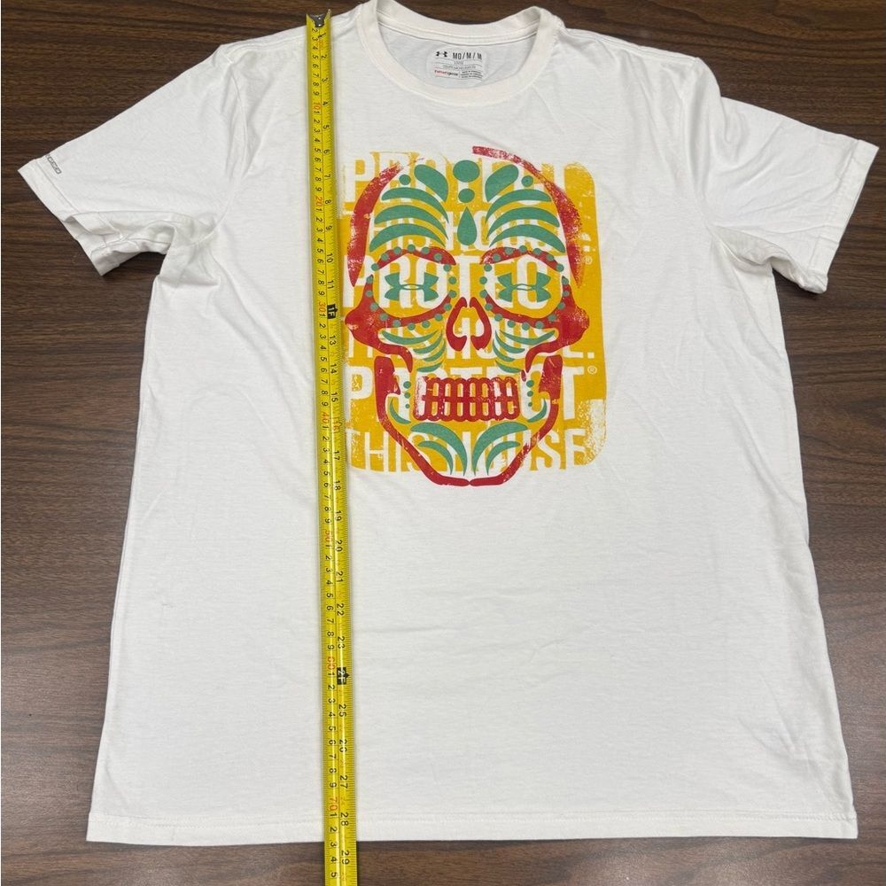 Under Armour White Tee with Colorful Skull Design Size Medium Men’s - Picture 5 of 8